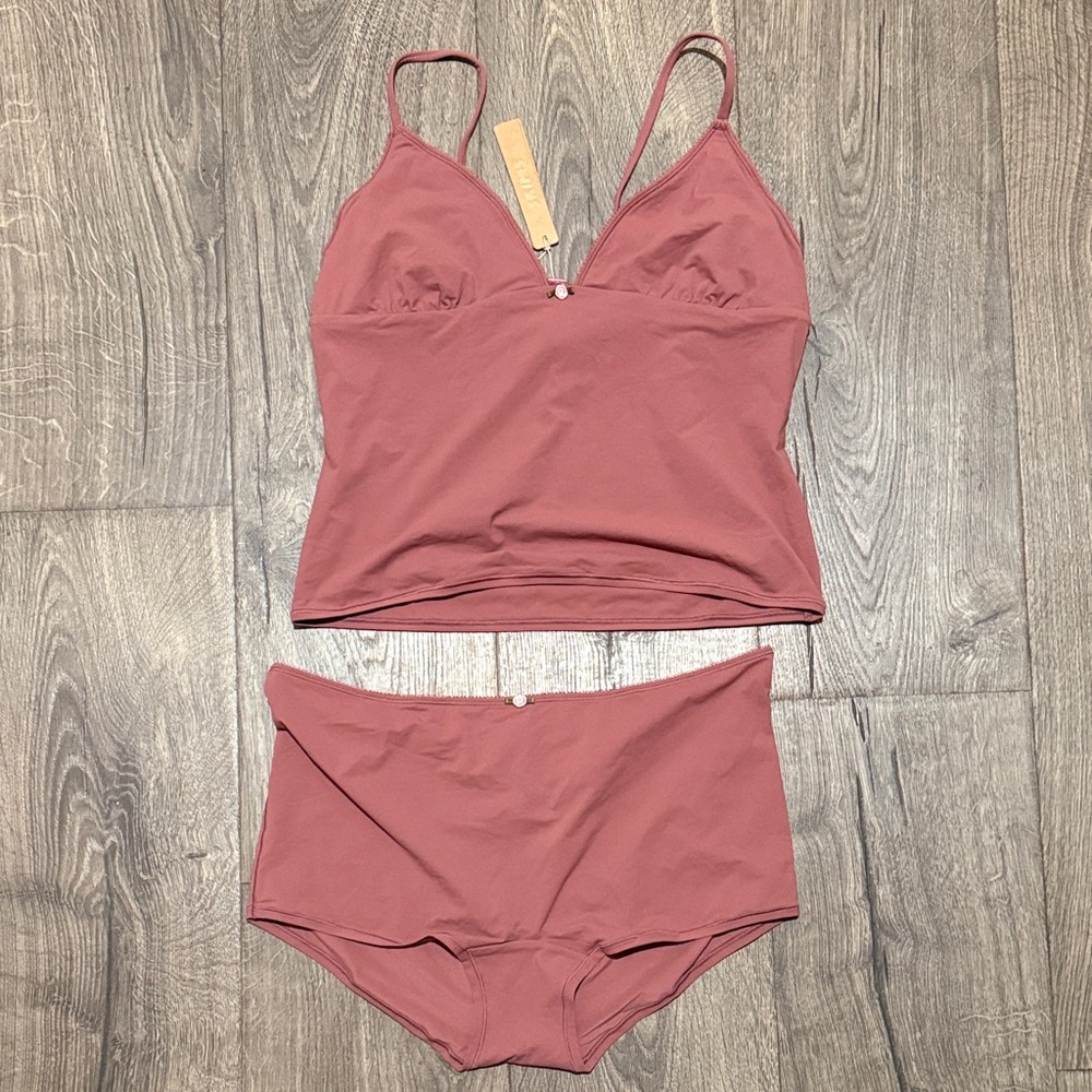 SKIMS Fits Everybody Picot Cami & Short Set Beet Size L and XL NWT